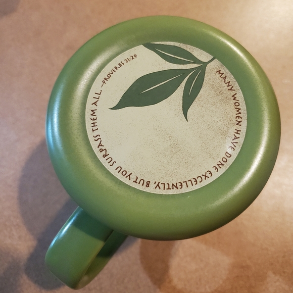 Abbey Press Mug with Lid - Picture 3 of 6